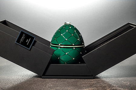 Vela Bois de Russie Huevo Verde con Raya de Plata